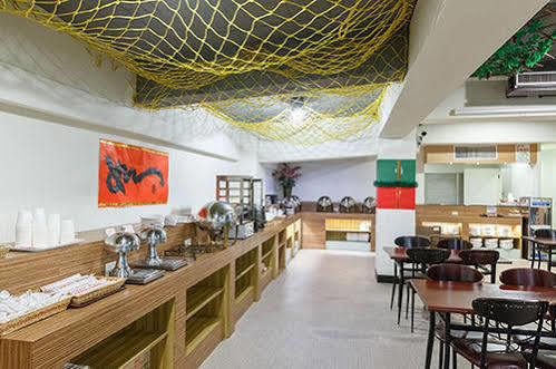 Huahou Hotel Kaohsiung Esterno foto